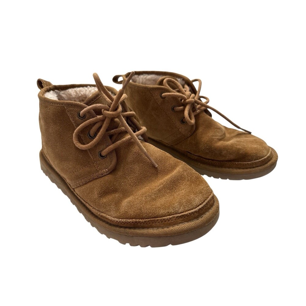 UGG Neumel Chukka Boots Chestnut Lace Up  Suede Ankle Boots Size 8 Men's